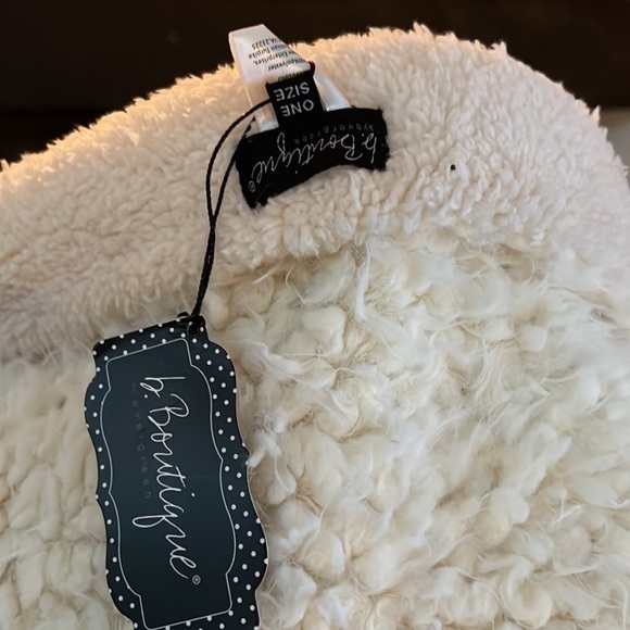 NWT Sherpa lined‎ Vest - Picture 3 of 3